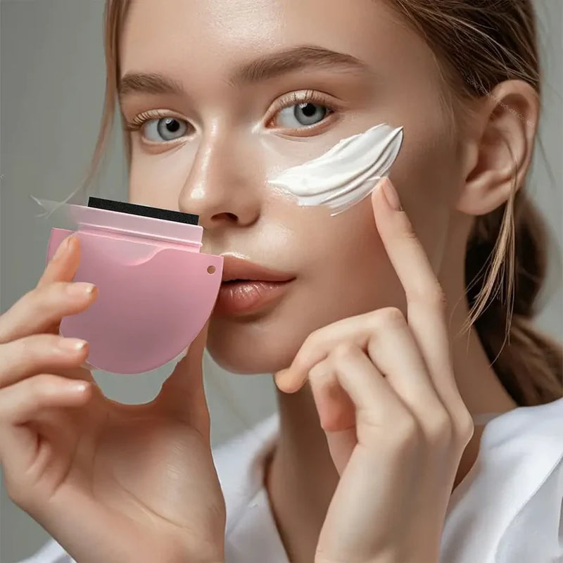 Aplicador de Cosméticos em Silicone LUGHURS com Rolo Ideal para Viagens